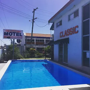 Classic *** Gold Coast